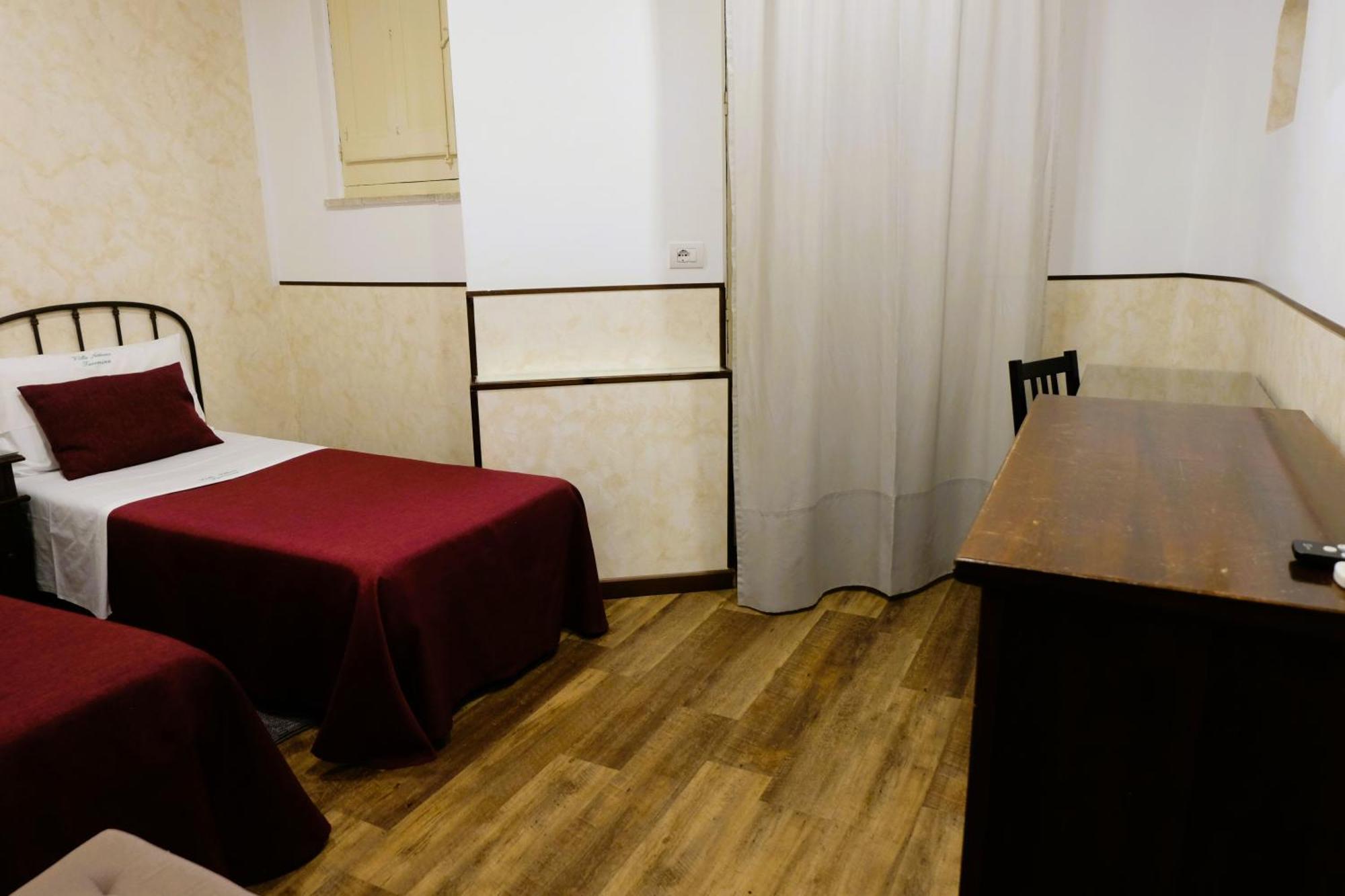 Nettuno Hotel 2*